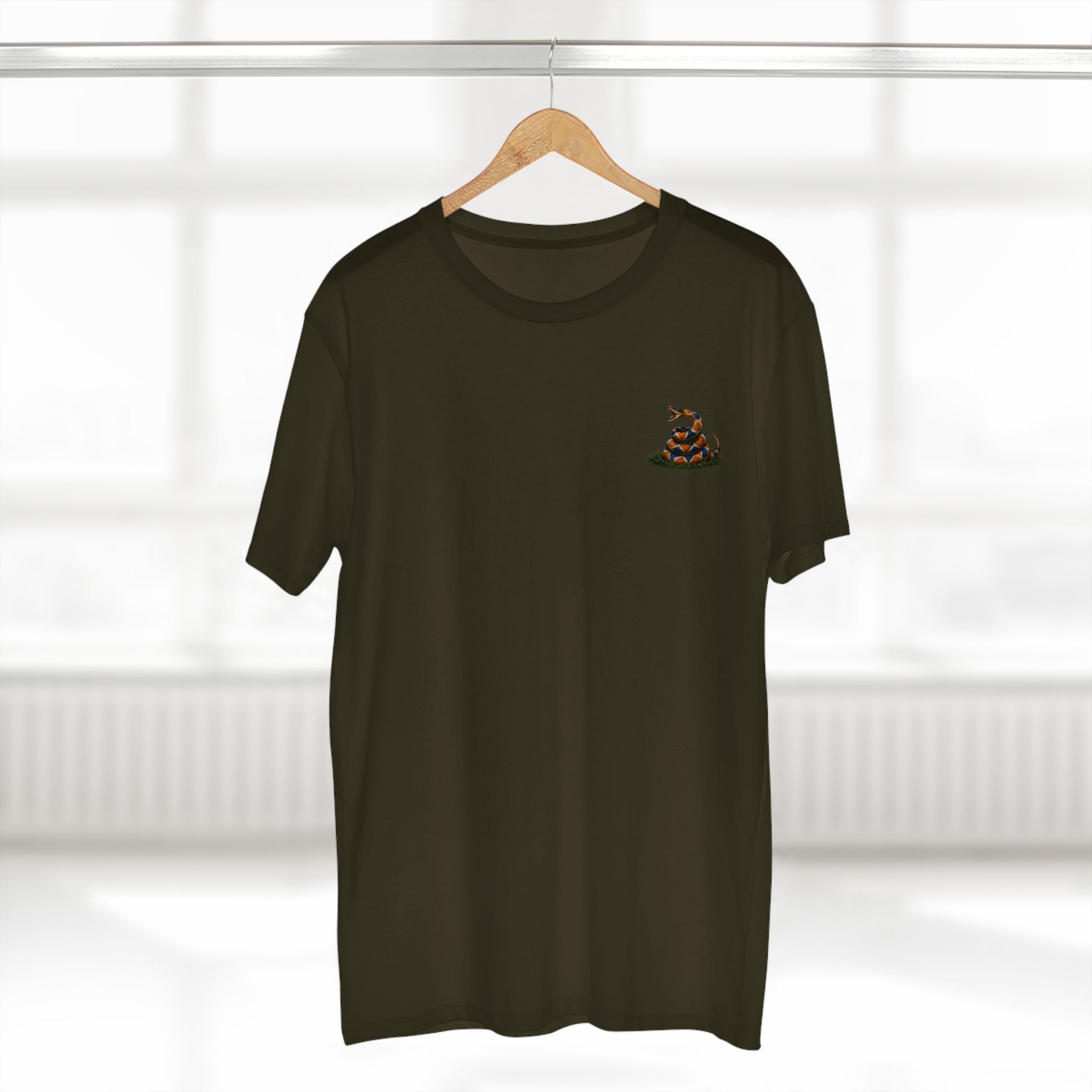 T-Shirt — 'Don't Tread on Me' Coiled Snake Graphic Tee
