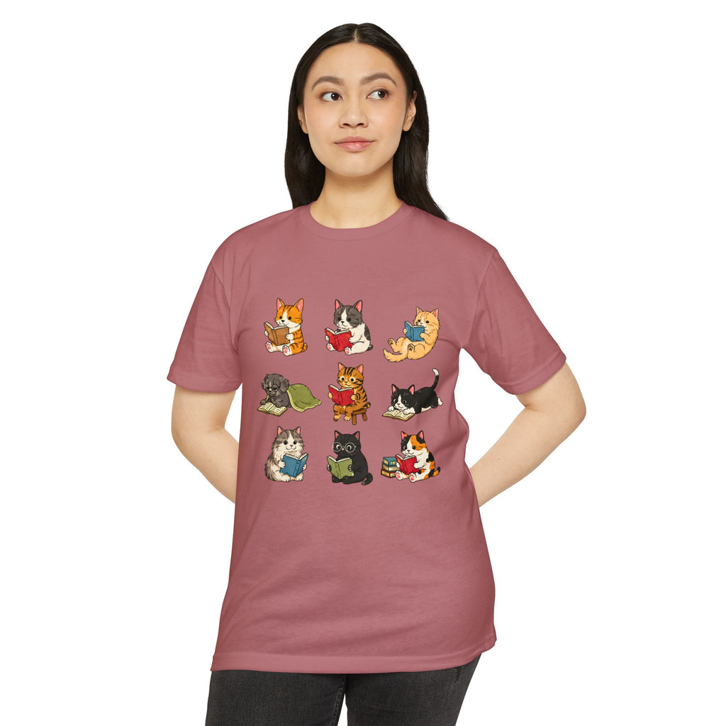 Cute Cats Reading Booklover  T-Shirt