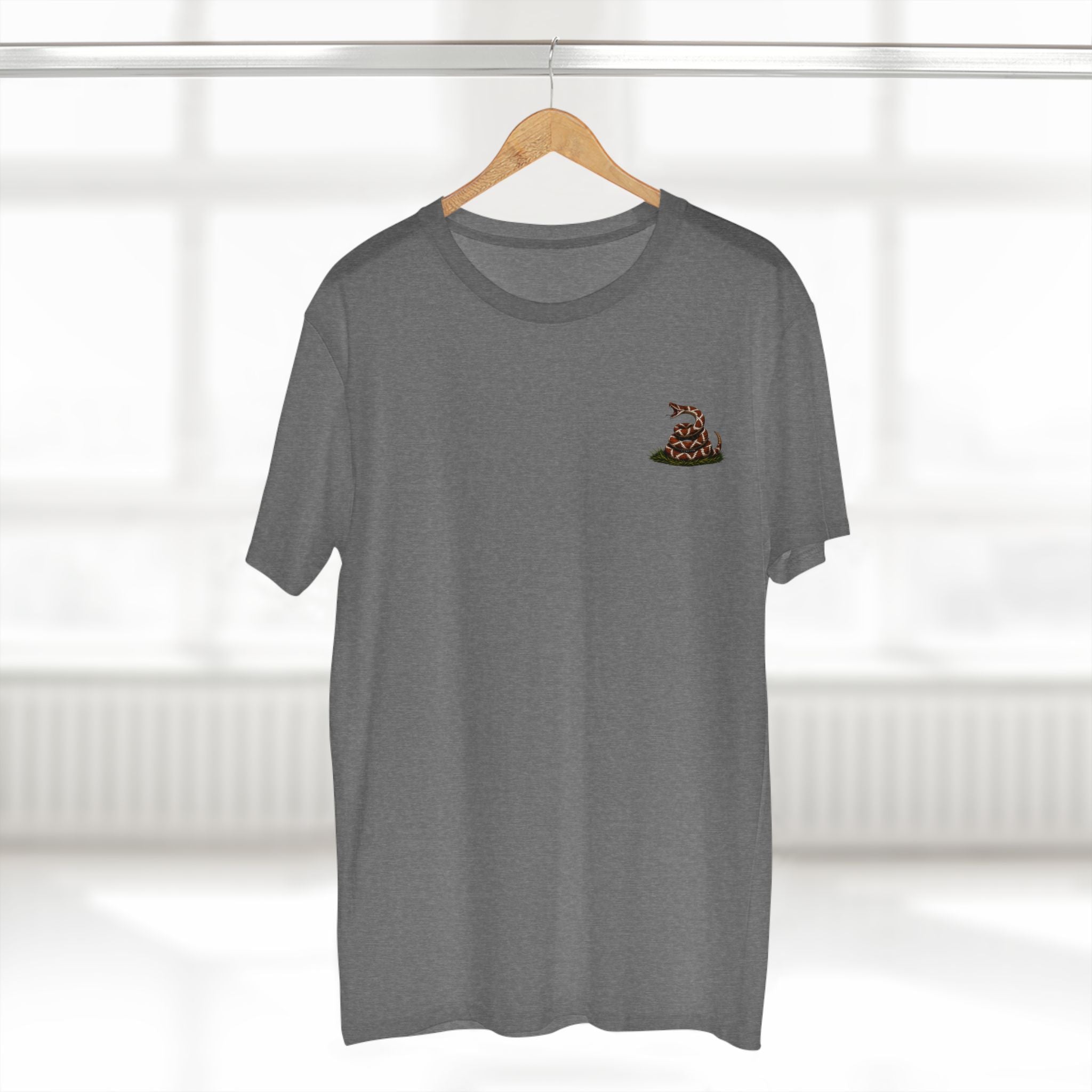 Don't Tread On Me Snake Tee - Patriotic Gadsden-Inspired Graphic T-Shirt
