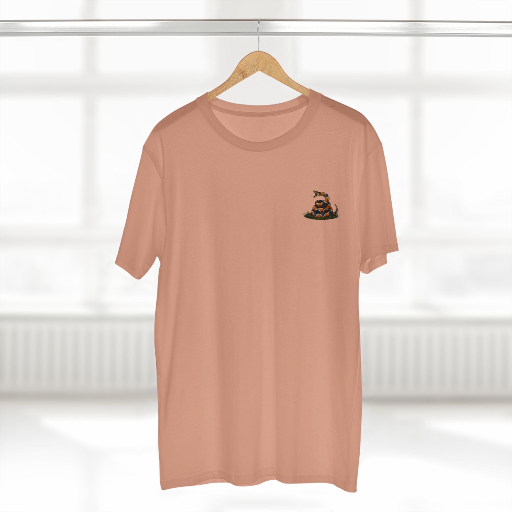 T-Shirt — 'Don't Tread on Me' Coiled Snake Graphic Tee