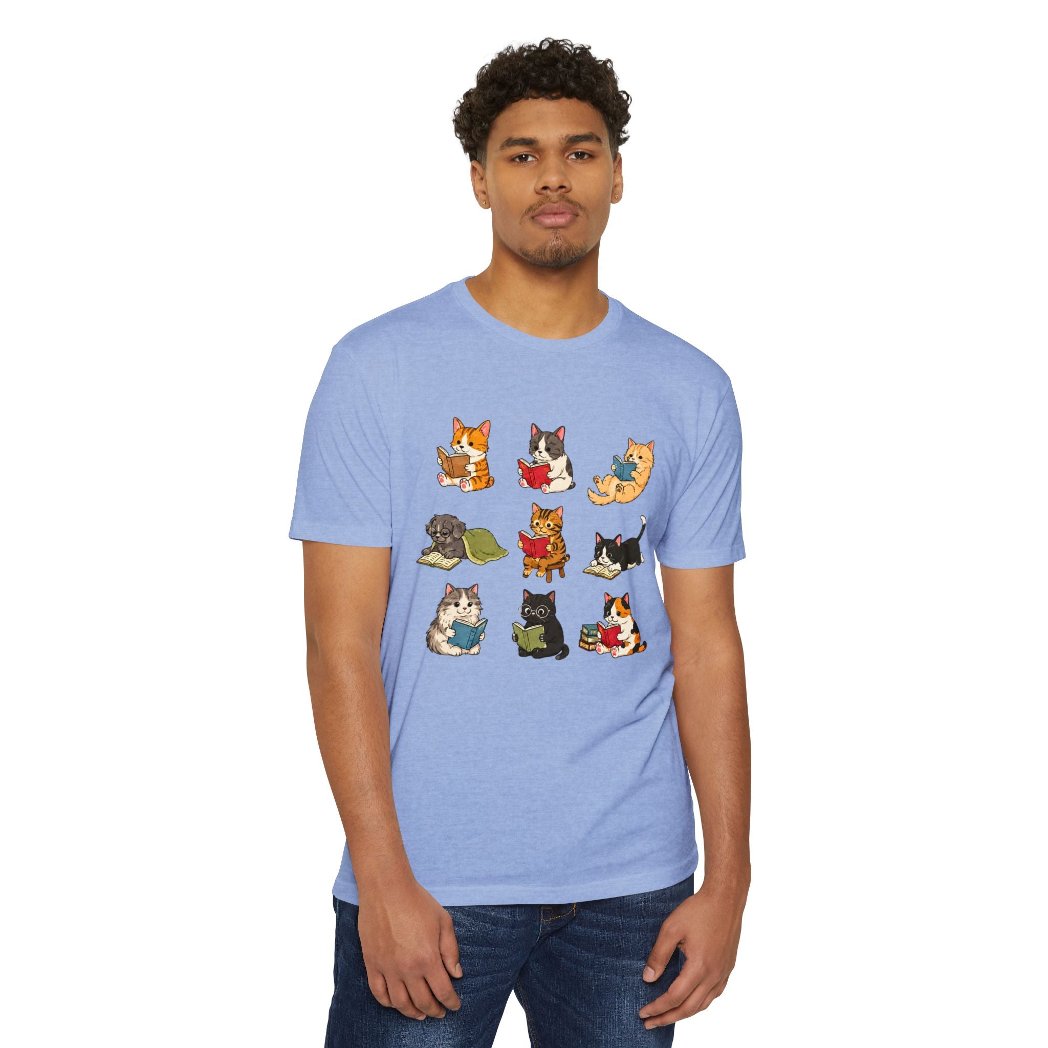 Cute Cats Reading Booklover  T-Shirt